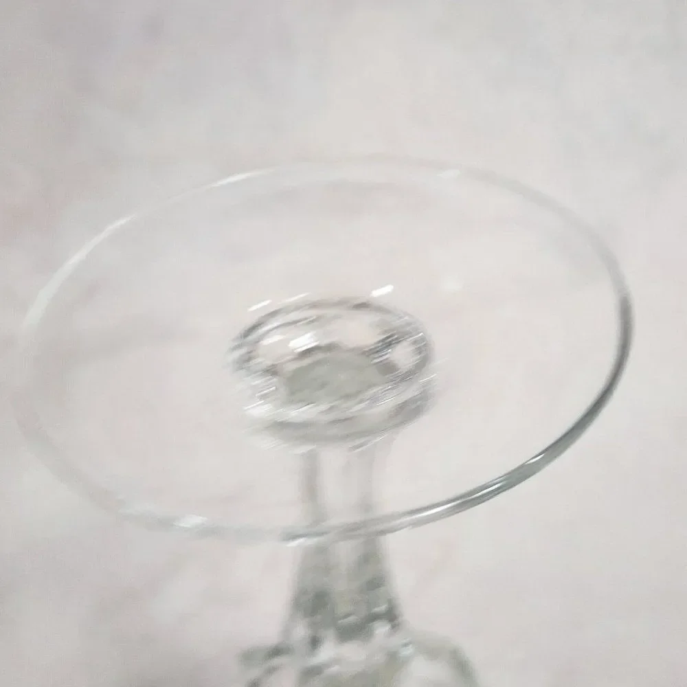 2 Vintage Luminarc Crystal‎ Wine Goblets Glasses 7